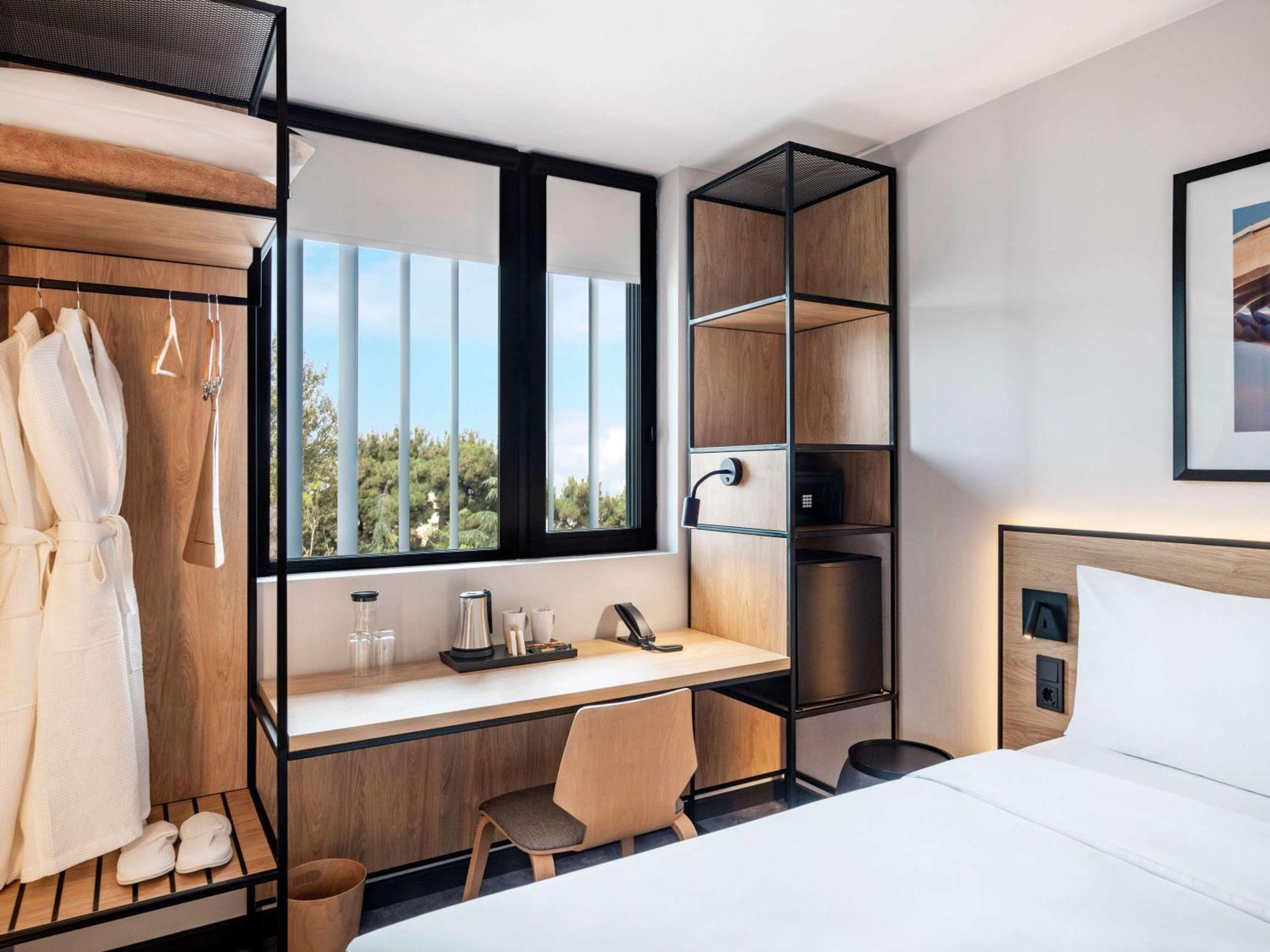 Ibis Airport Hotel Tbilisi