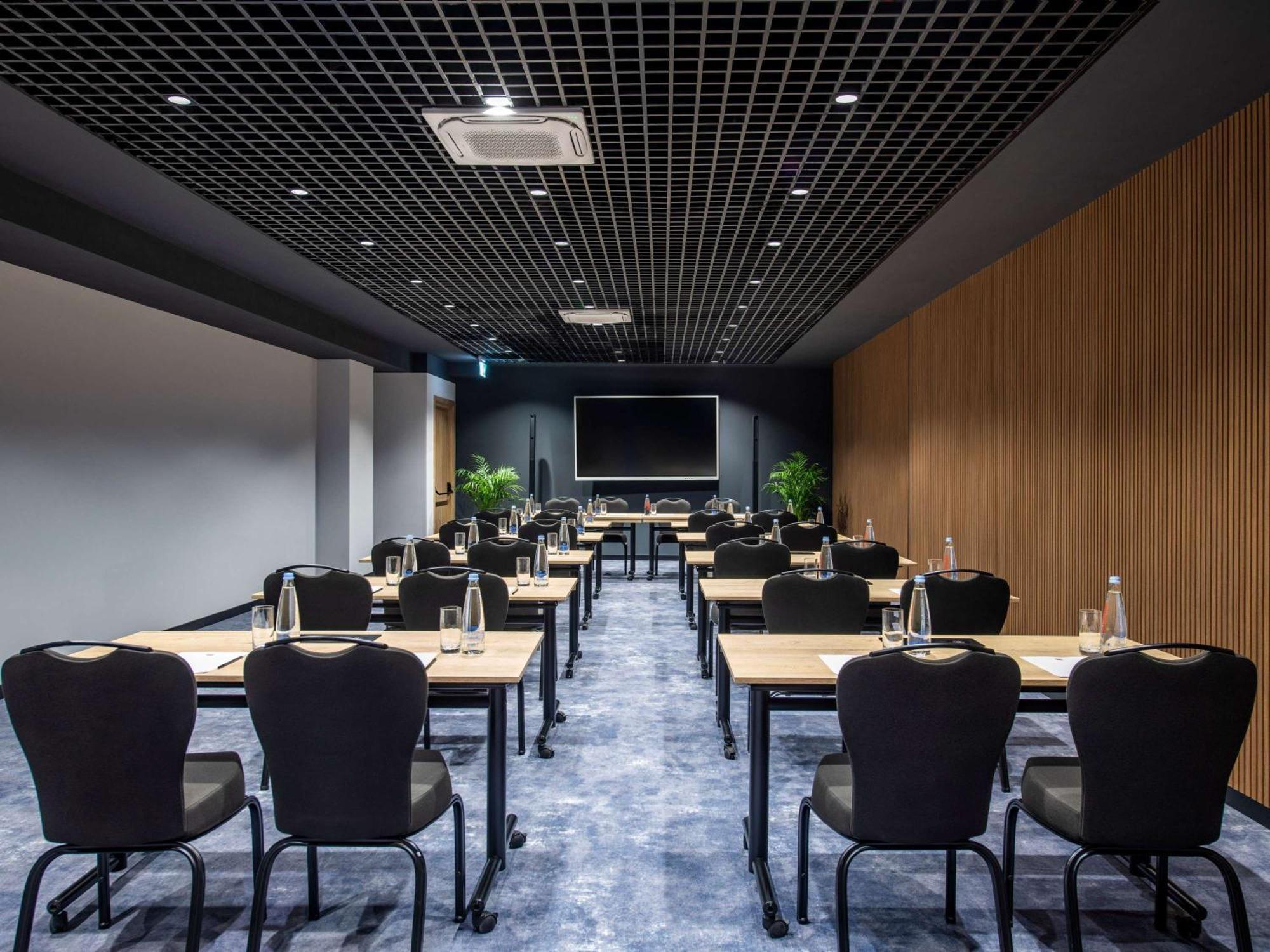 Ibis Airport 4* Tbilissi